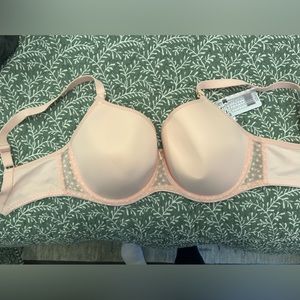 Light pink full coverage 32G bra. Brand new. Reliable brand
